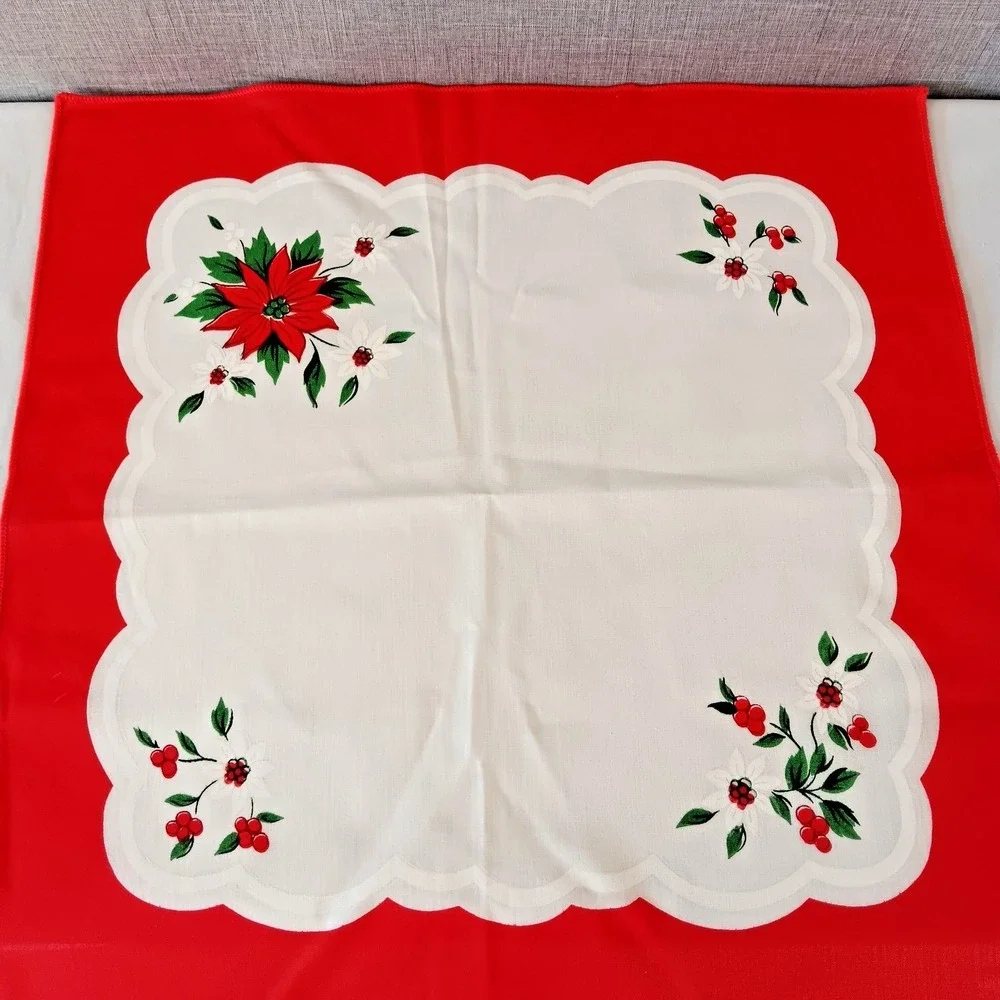 Vintage Christmas Cloth Napkins Set of 4 Holly Poinsettia Red‎ Bows